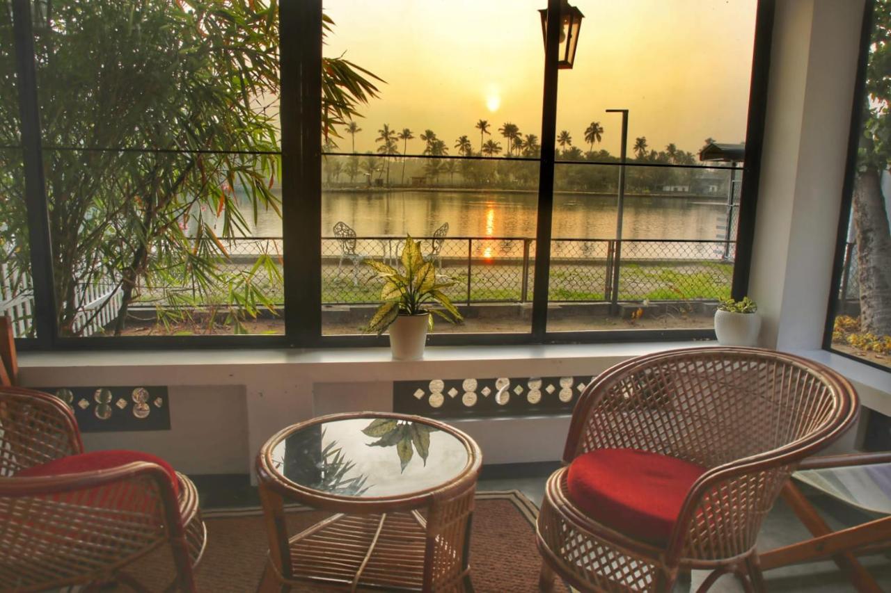 Vala House Hotel Cherai Beach Eksteriør billede