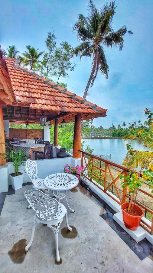 Vala House Hotel Cherai Beach Eksteriør billede