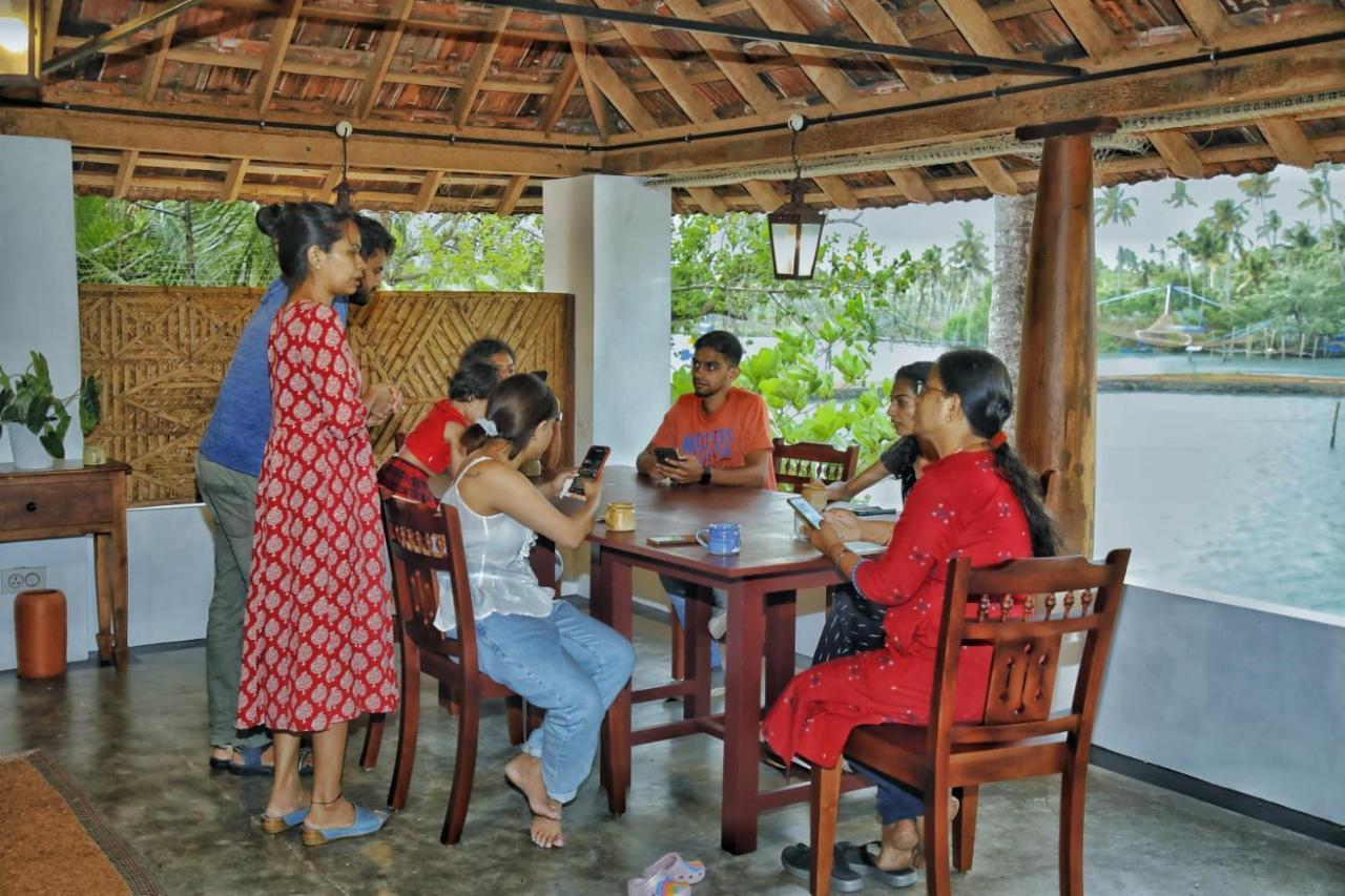 Vala House Hotel Cherai Beach Eksteriør billede