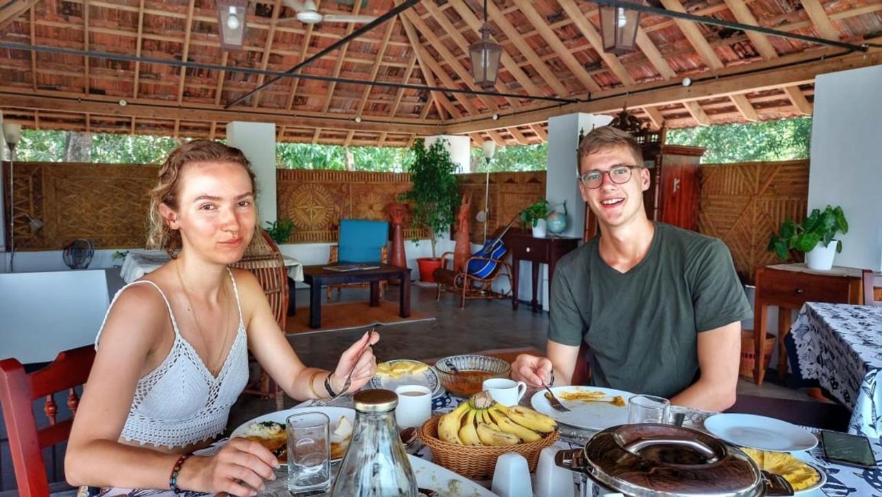 Vala House Hotel Cherai Beach Eksteriør billede