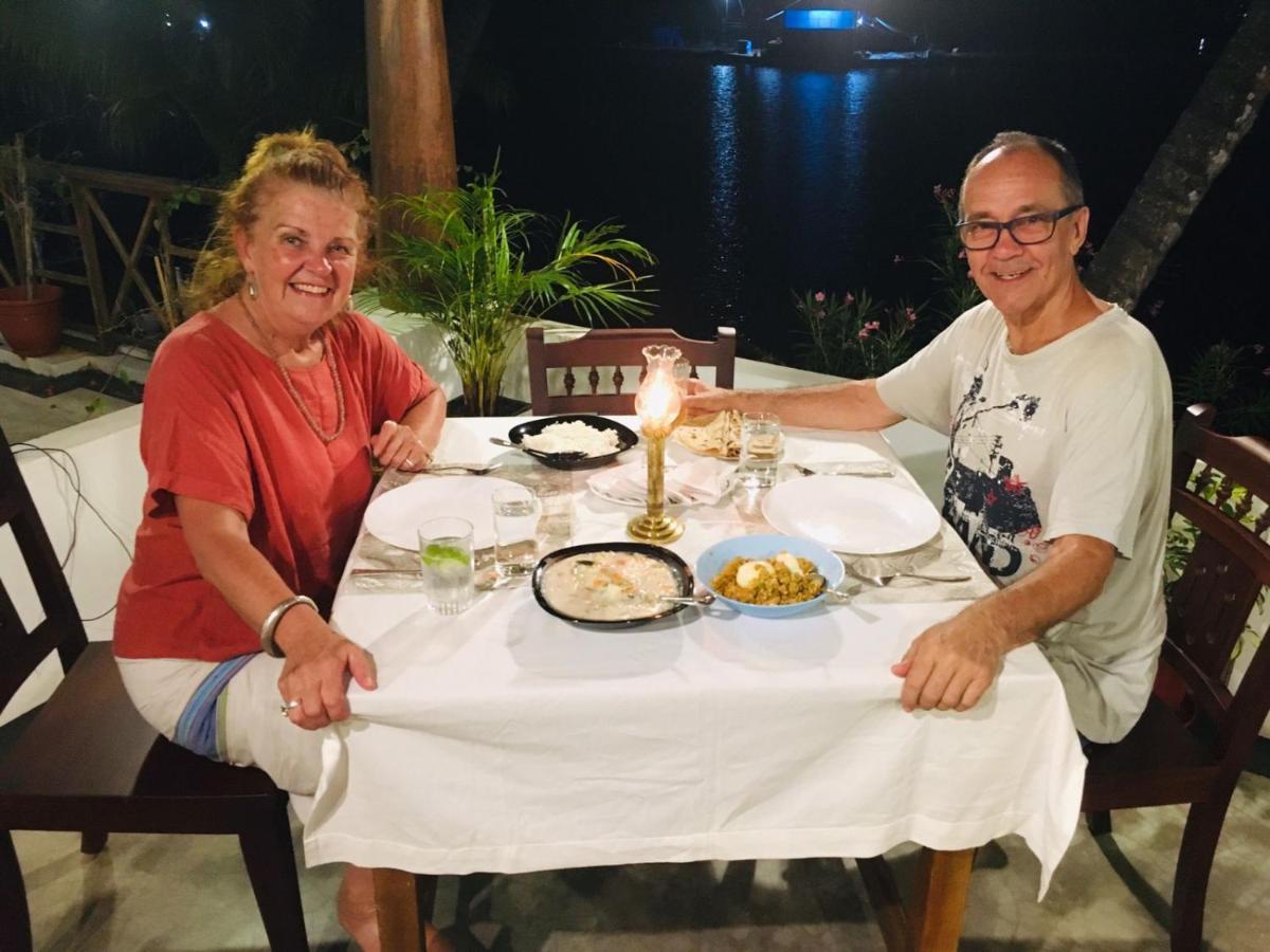 Vala House Hotel Cherai Beach Eksteriør billede