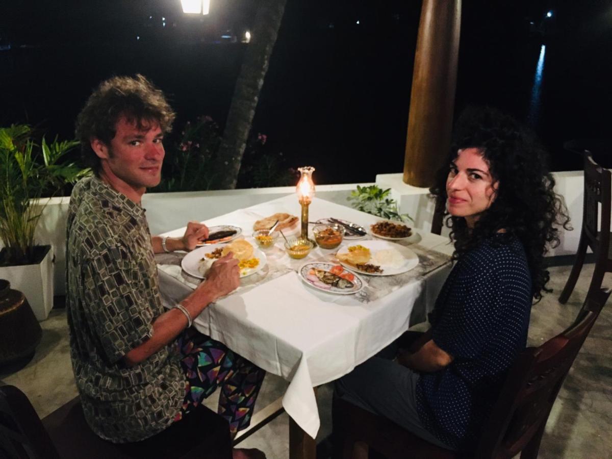 Vala House Hotel Cherai Beach Eksteriør billede